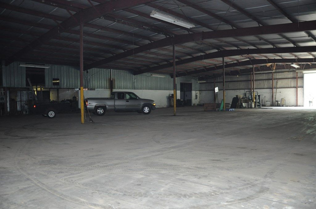 45 INDUSTRIAL BOULEVARD, Hurtsboro, AL 36860